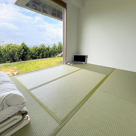 "Nice!" Ocean View Of Ishigaki Island, Okinawa/ Four-Bedroom Villa Esterno foto